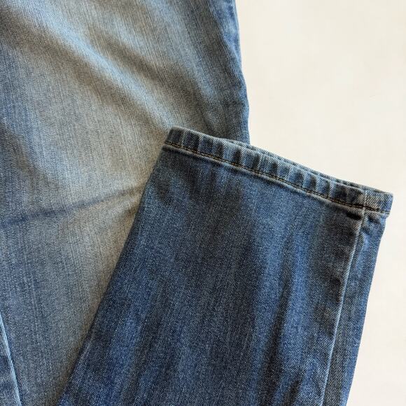 Liz Claiborne Women’s Boyfriend Blue Jeans, Sz 14, Distressed (A0132) - Picture 2 of 7